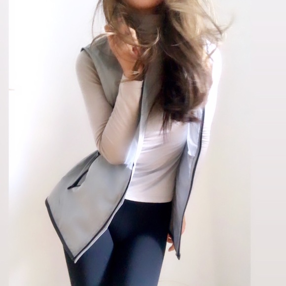 *SOLD*Nike 2 in 1 Long/Sleeveless Windbreaker/Vest - Picture 8 of 16